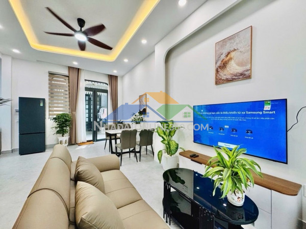 2 mặt tiền hẻm  phan đăng lưu <-thông-> phố ẩm thực phan xích long, phú nhuận  40m2 (5x8m)  2 tầng mới (3pn) full nội thất  chỉ 6.25 tỏi