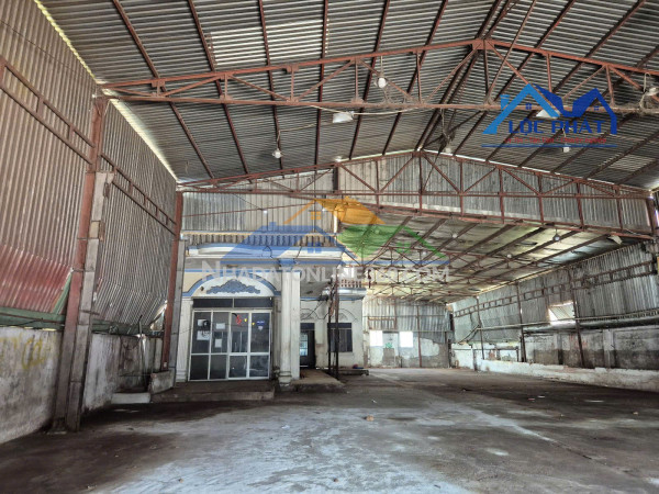 Cho thuê kho xưởng Phường Phước Tân 700m2 giá chỉ 22 triệu