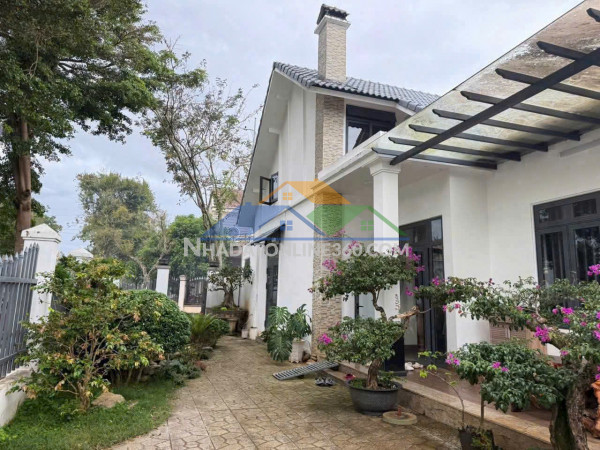 Bán biệt thự 300m2 lô 90 liên nghĩa, đức trọng .lâm đồng hàng hiếm trung tâm – vị trí vip đáng sống bậc nhất đức trọng