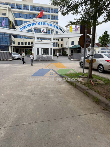 Tuyển sinh đào tạo và sát hạch lái xe ô tô các hạng