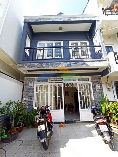 Nhà đẹp - giá tốt chính chủ bán nhanh căn nhà  trung tâm thành...