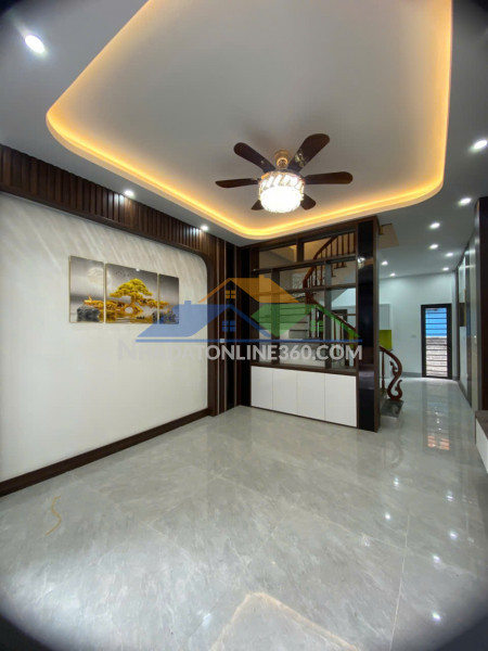 Bán nhà 4 tầng gần 50m2 cách ngô thì nhậm 25m, oto vào tận nơi, kỳ bá, tp. thái bình, giá 2.9 tỷ, sổ đỏ chính chủ. lh: 0964386960