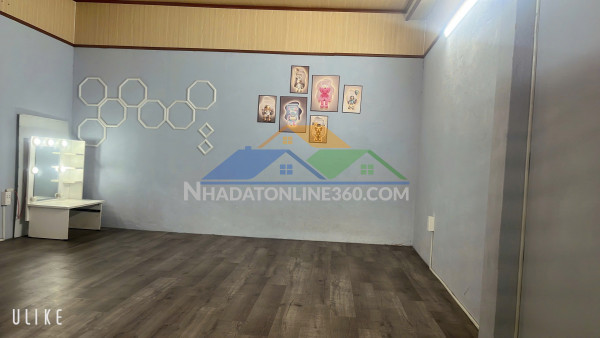 Cho thuê phòng mặt tiền đường 25a , tân quy, quận 7
