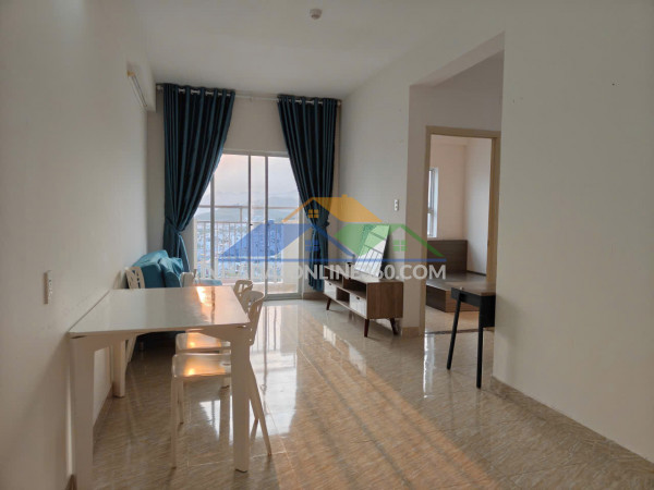 B.á.n căn góc cc hoàng quân –nha trang -  view ngoài thoáng mát

 - g.ía : 2tỷ050 - lh 0905.724.084 ngoc bich land