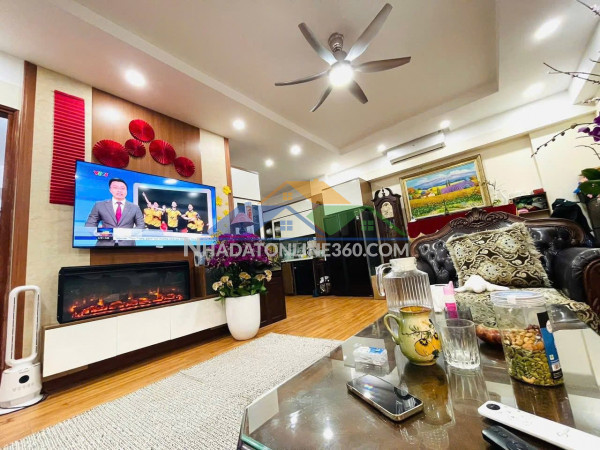 ????tòa n08 thành thái 118m 3pn, nội thất siêu đẹp, 12.6 tỷ cạnh công viên cầu giấy