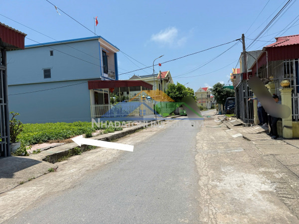Nhỉnh 1 tỷ chính chủ bán 90m2 đất quất lâm sát chợ trung tâm gần quảng trường biển