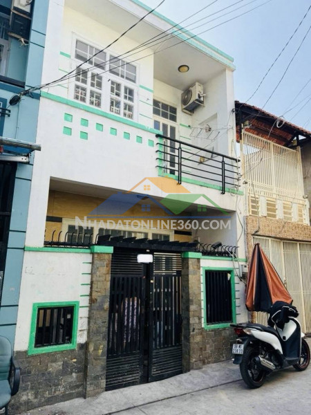 Nhà 3 lầu btct - hẽm 5m - xe hơi đỗ cửa