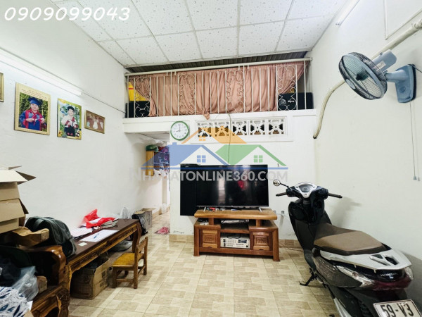 Gấp bán nhà đẹp đông hưng thuận 2.8 tỷ