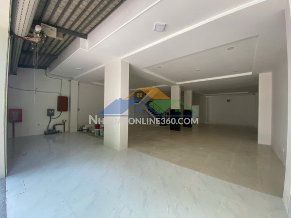 Cho thuê nhà mặt tiền vị trí đẹp – thích hợp văn phòng,...