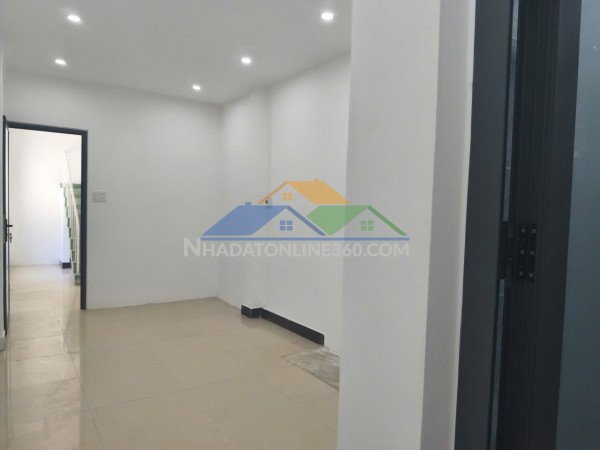 ♥  sau mt lê duẩn, 1 nhà ra đường, kiệt thông, sổ vuông hoàn công, 3 tầng cứng, 3.x tỷ
