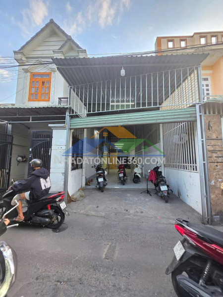 Nhà mặt tiền gần vòng xoay an phú - vị trí vàng kinh doanh - giá chỉ 2,95 tỷ - khu vực sầm uất