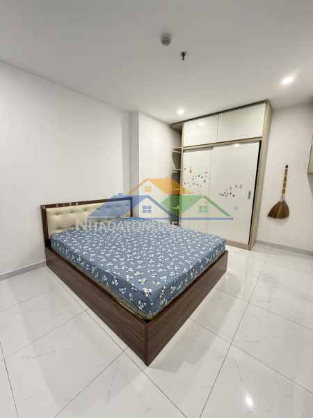 Cần bán căn 60 m2 chung cư blue star - gia lâm, giá chỉ 66tr/m2, lh 0985865658