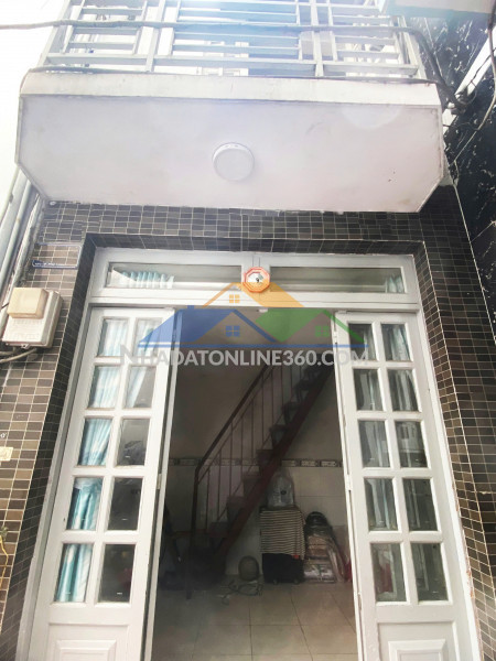 Bán gấp nhà hẻm xe hơi - cách đường lớn 20m - tại huỳnh tấn phát, q7,  tp hcm.