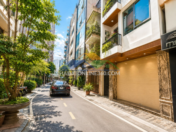Bán nhà phố vip thái hà, lô góc 3 mặt thoáng, ô tô tránh vỉa hè, 70m, 6 tầng, chỉ 30 tỷ