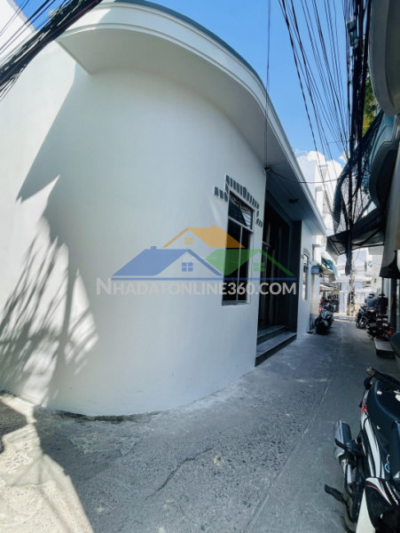 Bán căn góc 2 mặt tiền trung tâm nha trang, cách champa island 400m. dt 78m2 giá chỉ 2 tỷ 850tr