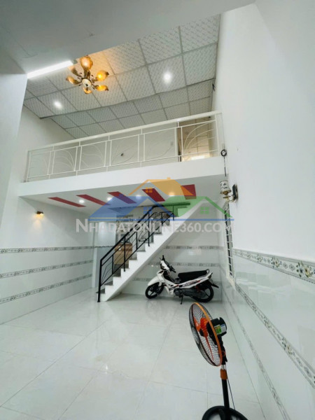 ♪ nhà kiệt ông ích khiêm gần cầu rồng, 46m2, mê lửng sạch đẹp, 3.x tỷ nhỏ
