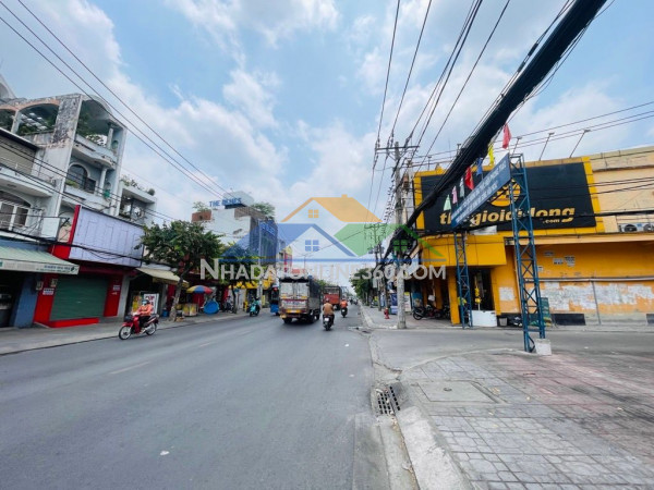 Bán nhà q.12 huỳnh thị hai - 108m² - 7pn 3 tầng. sổ hồng. giá 5.2 tỷ.hxh