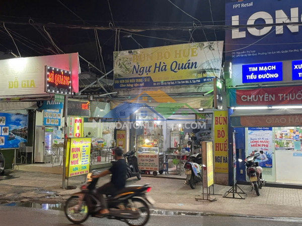 Cho thuê mặt bằng kinh doanh mặt tiền tại tân phú phù hợp với...
