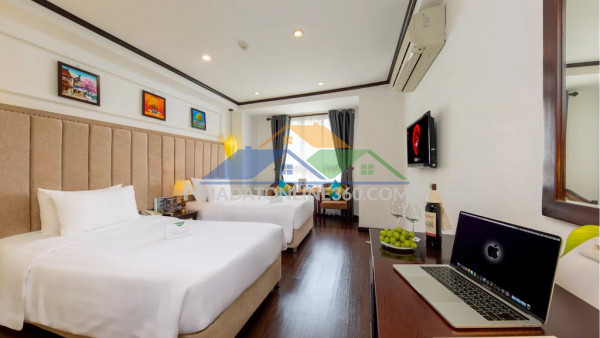 (chính chủ) bán tòa khách sạn mặt phố cửa bắc đã xây 12 tầng 56 phòng, mặt tiền 6.8m, 218 tỉ