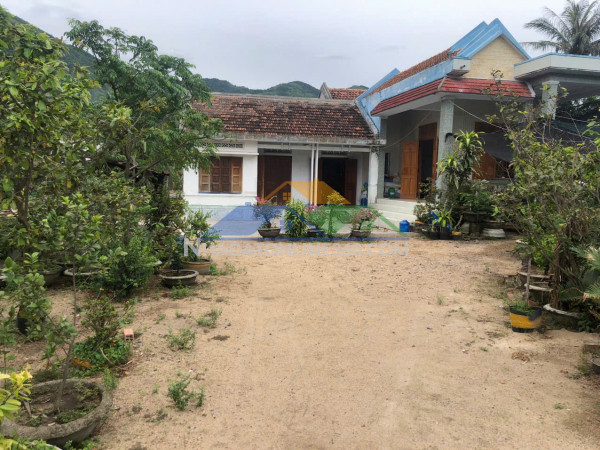 Bán nhanh lô  đất  khu 10 thanh sơn phường uông bí - quảng ninh.