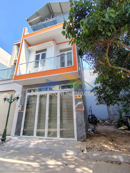 Bán nhà nc mặt tiền đường dương khê, gần góc đường giao nhau giữa đường nguyễn trực với dương khê
