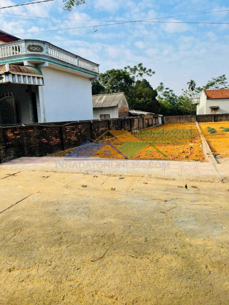 Cần bán lô đất bãi dài 95m² nhỉnh 4tỷ sát xanh villas, metro 05...