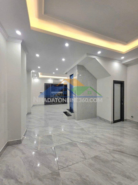 Chủ nợ bank bán cắt lỗ 2 tỷ, nhà có dòng tiền 70tr/tháng, bắc từ liêm chỉ 16.5 tỷ