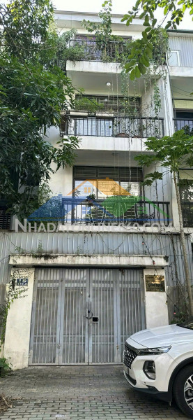Cho thuê nhà liền kề kđt ao sào – hoàng mai giá 22tr