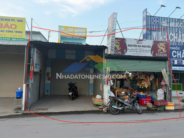 Bán gấp nhà mặt tiền lê thị ngay , bình chánh , dt khủng 300m2