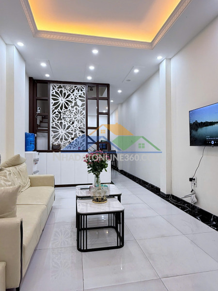 Bán gấp nhà 6 tầng dân xây phúc lợi full nội thật, ngõ gân ô tô