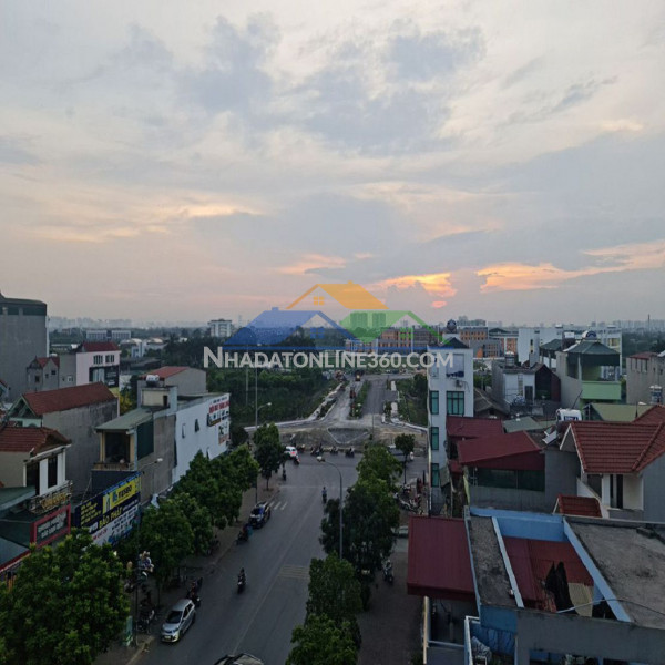 Trục chính kinh doanh trâu quỳ. 50m2 11 tỷ x. lh 0989894845