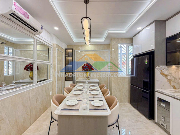 Nhà căn góc hẻm xe hơi huỳnh tấn phát, khu dân trí cao, chỉ hơn 8 tỷ