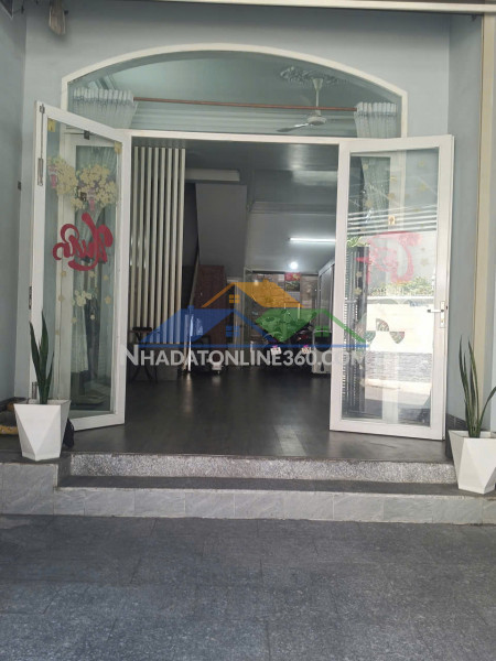 Giá rẻ nhất khu vực - chính chủ cho thuê mbkd  tại tp nha trang,...