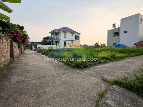 Nhỉnh 3 tỷ, có 100m2, mt7m, lô góc, 7 chỗ, thông, bắc thượng, sóc sơn.