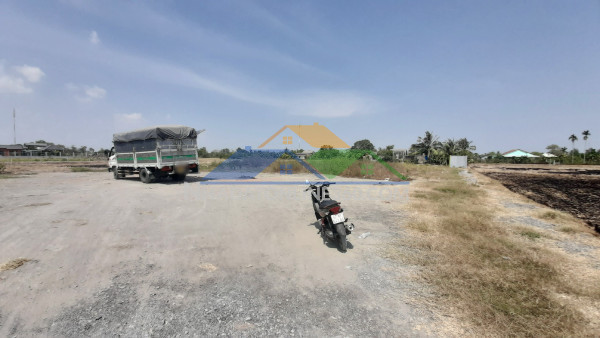 Bán lô đất full thổ cư ấp 5 xã phước vân cần đước long an. giá 2,8 tỷ