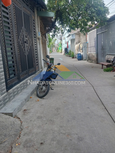 Nhà đẹp quận 12 - cách lê văn khương 70m - hẻm ô tô đậu...