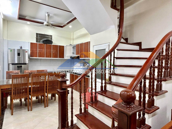 Bán nhà phố đại la - trung tâm hai bà trưng - 42m² - 4 tầng - nội thất cao cấp - giá 10,86 tỷ