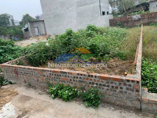 Nằm lõi vin bắc hồng. nơi diễn biến của nhiều đợt gia tăng tài sản bđs.
bắc hồng 67m2, mt4.2m, chỉ 3.x tỷ, đông anh, gần trường, chợ