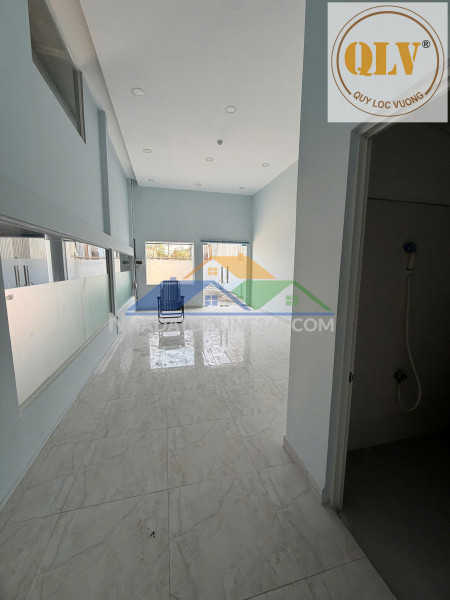 CHO THUÊ NHÀ XƯỞNG TẠI DĨ AN, BÌNH DƯƠNG – 1.000m²
