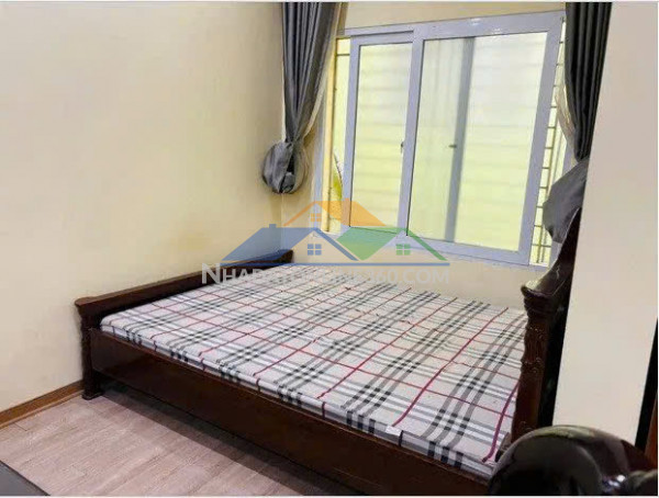 Chính chủ cần bán nhà 3 tầng tại ngọc hà - ba đình - hà nội