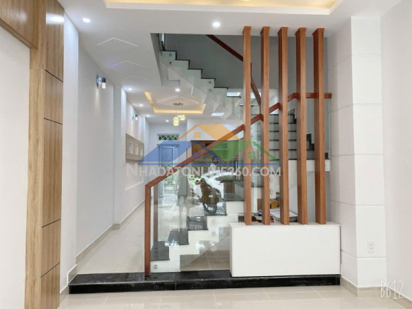Bán nhà 3 tầng d2d khu v.i.p biên hòa,gần trường á châu,shr hoàn công đầy đủ