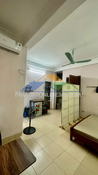 Mình cần nhượng lại phòng đầy đủ nội thất tại nhà số 3,...
