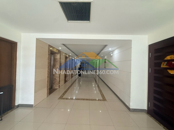 Chung cư năm trên phố lê văn lương cư năm trên phố lê văn lương mới, tiện ích