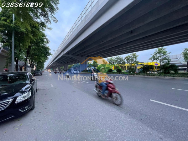 Đất vàng mặt phố phạm văn đồng - bắc từ liêm - 780m² - lô góc - mặt tiền 18m - vỉa hè rộng