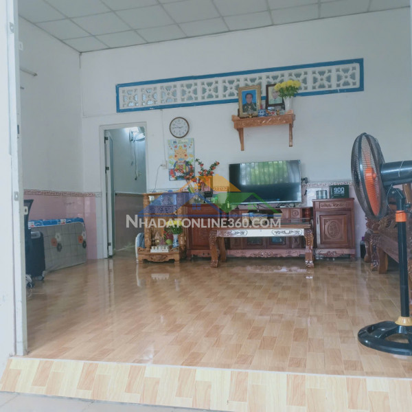 Bán nhà giá tốt tại bình chánh – nhà kiên cố dọn vào ở ngay