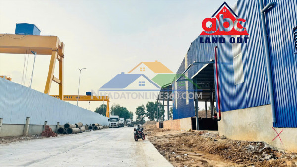 Xt136 nhà xưởng xây dựng sẵn, phù hợp nhiều ngành nghề sản xuất, bàn giao liền