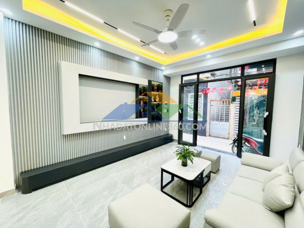 # bán nhà tân cổ điển đẹp gần ngã sáu lê hồng phong