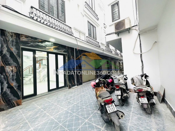 Bán nhà 3,5 tầng xây mới – ô tô đỗ cửa – giá 3,55 tỷ