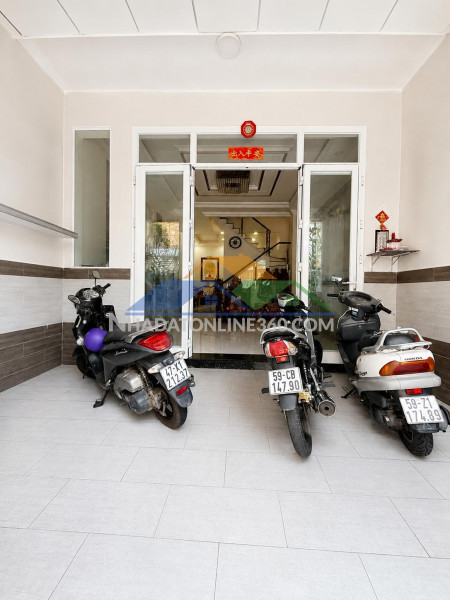 Bán nhà q7 – lý phục man – hẻm xe hơi 6m – shr hoàn công – 12.8 tỷ