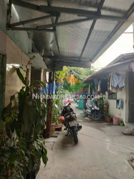Bán gấp giá rẻ duyên hà 77m, 2 tầng, mặt tiền 7.6m, 1.75 tỷ thanh trì.